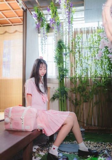 主角被车撞死复活的动漫_HDBD在线观看